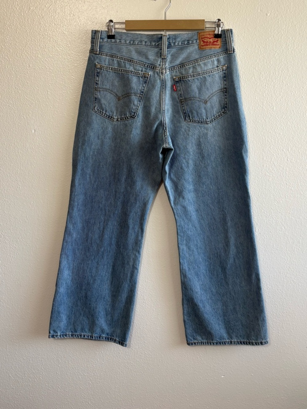 Levi’s Size 31 ‘94 Baggy Bootcut Jeans Light Wash Relaxed Punk 90s Retro Denim - Picture 2 of 7